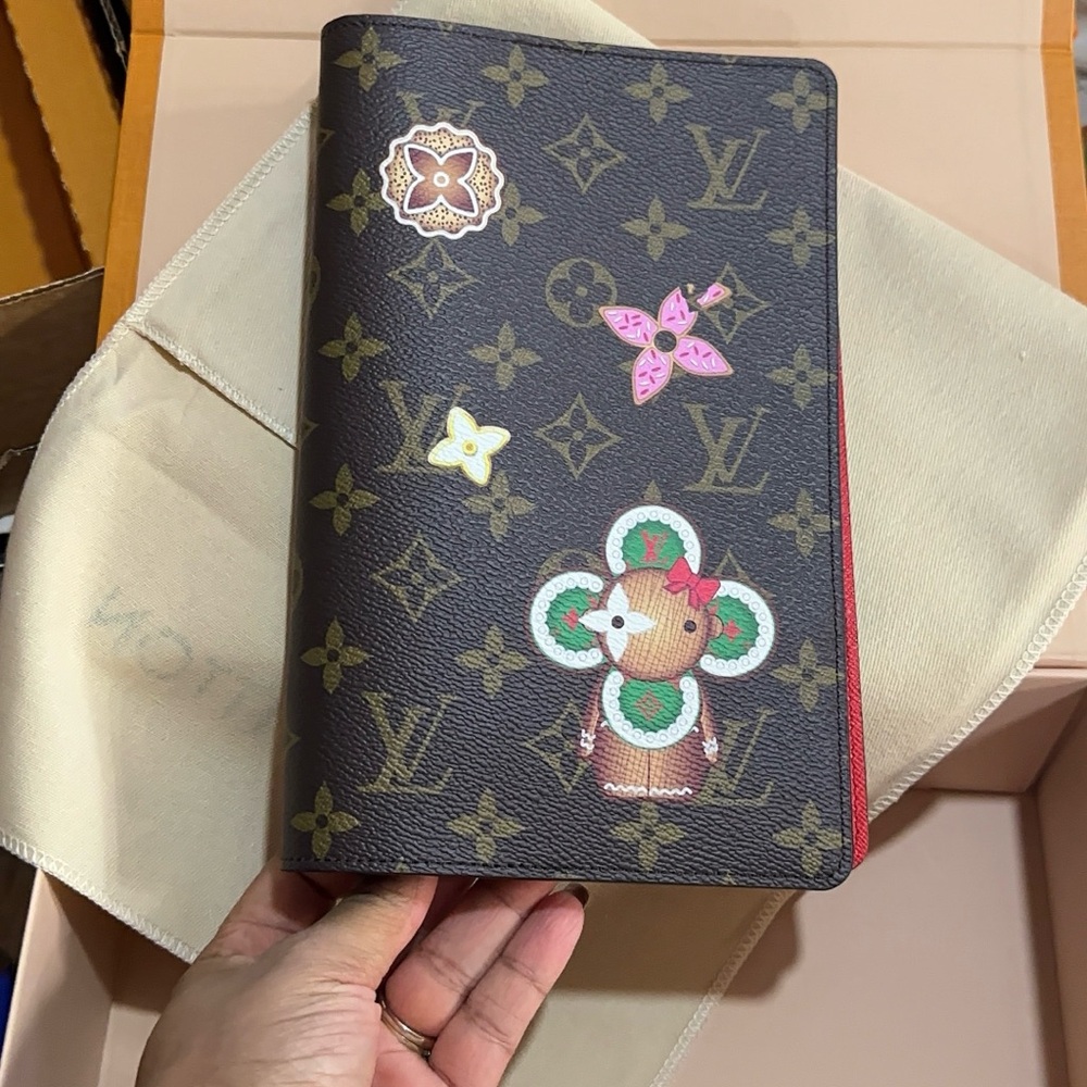 Louis Vuitton Monogram Passport Holder